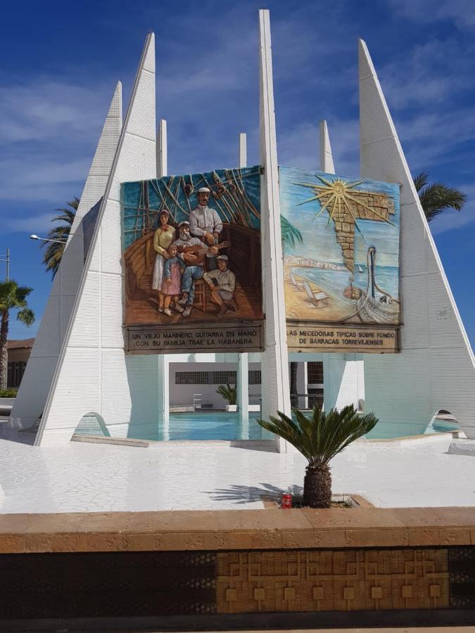 Apartamento Berry Playa Naufragos Torrevieja Kültér fotó