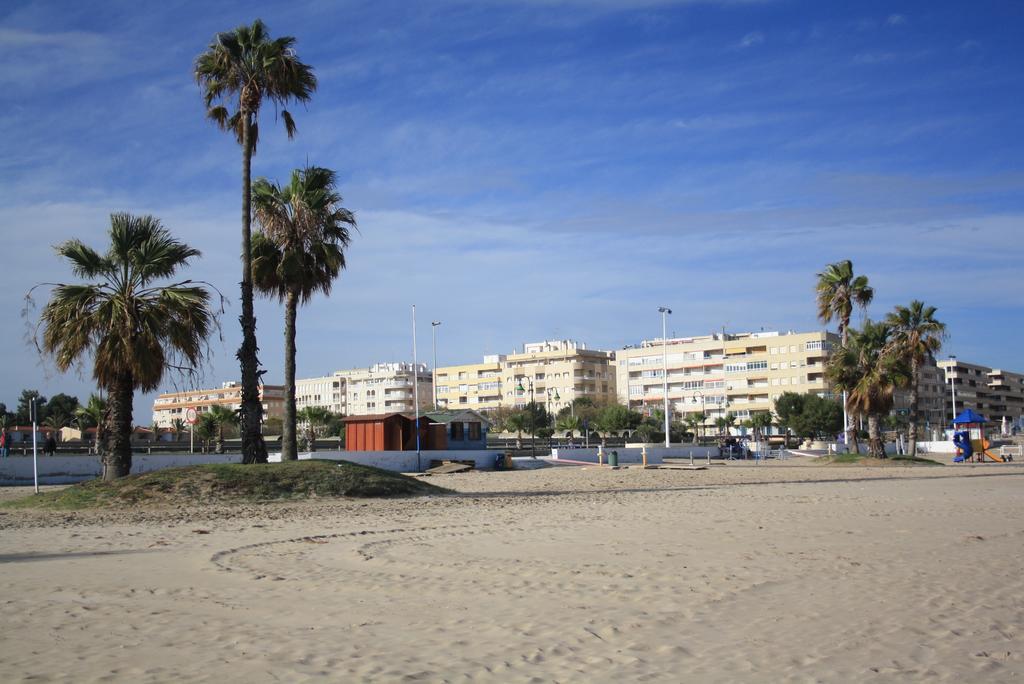 Apartamento Berry Playa Naufragos Torrevieja Kültér fotó