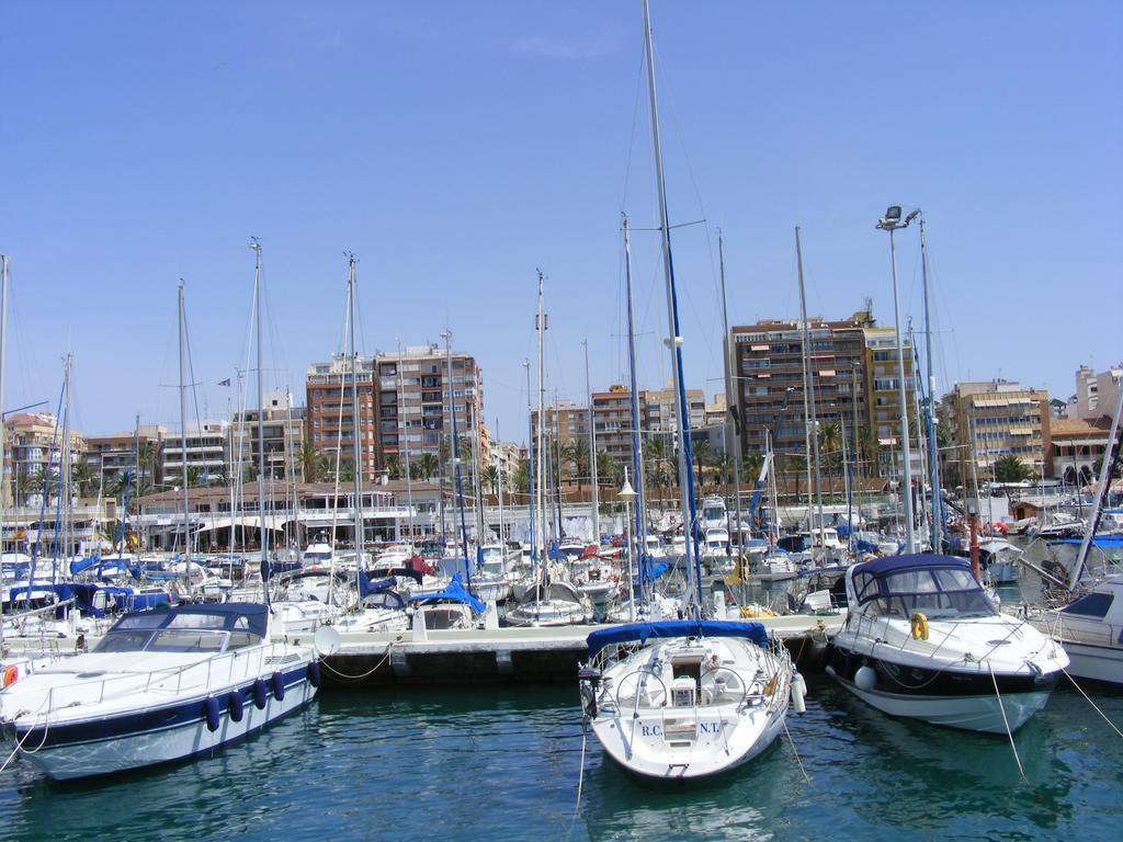 Apartamento Berry Playa Naufragos Torrevieja Kültér fotó